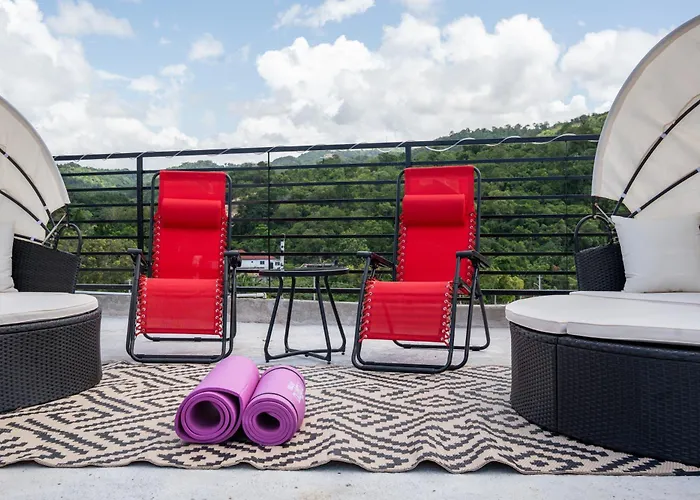 Palms Rooftop * Ocho Rios